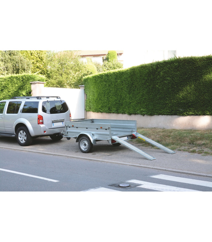 2 RAMPES DE CHARGEMENT LG 1,5M + PLATINES FIXATION